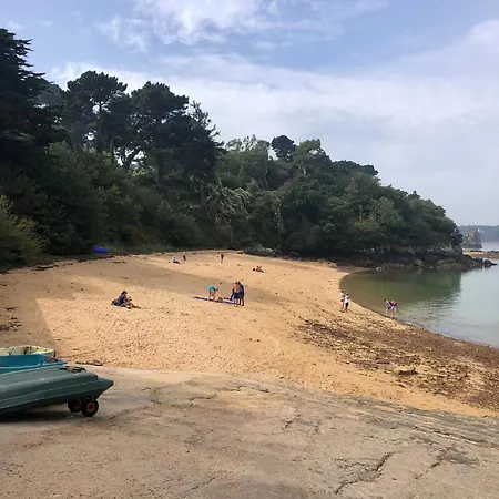 Les Du Roc'h Hir A Loguivy De La